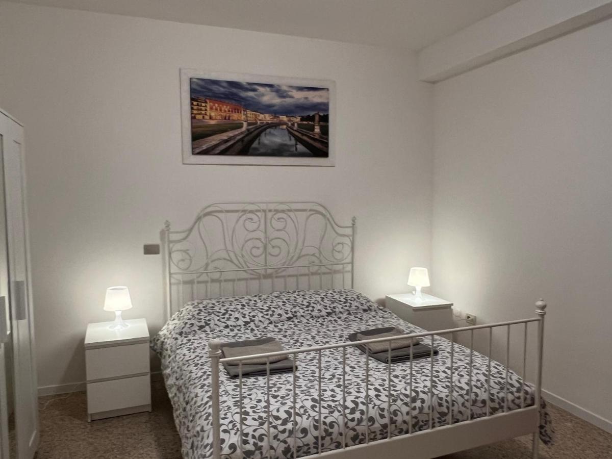 Casa Roma Rooms& Apartmens Padua Exterior foto